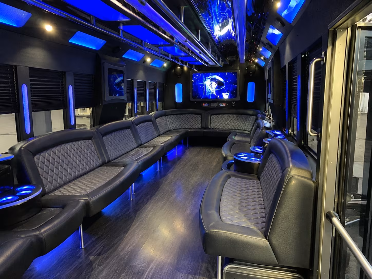 oceanside 28 passenger party bus interior